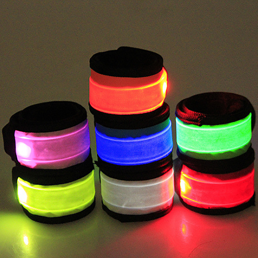 Świecące opaski na rękę LED dl – Running Gear Of The Year recenzja i cena